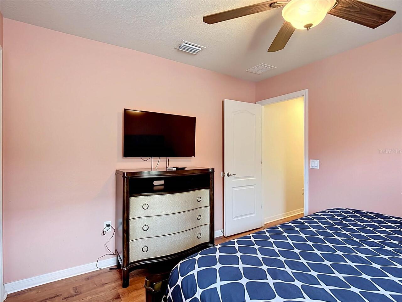 Listing Photo 34