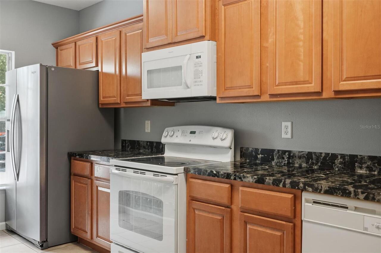 Listing Photo 11