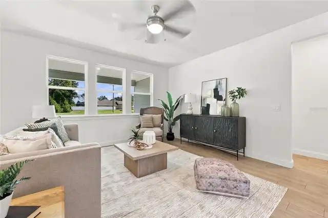 Listing Photo 8