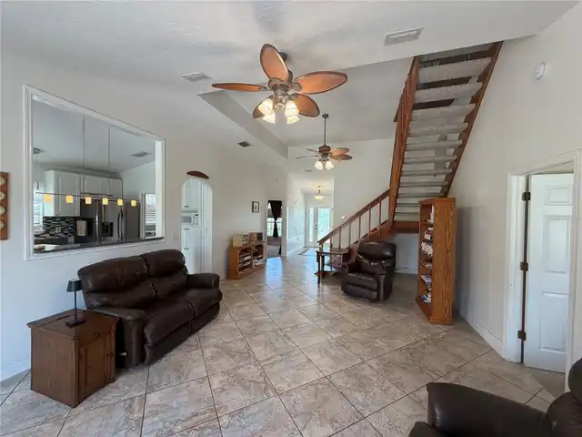 Listing Photo 7