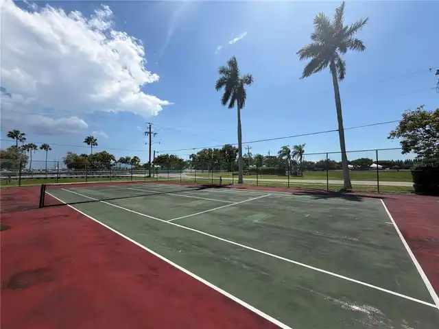 Listing Photo 38