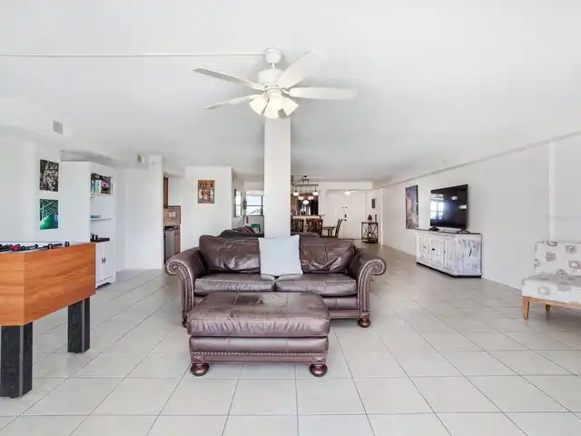 Listing Photo 22