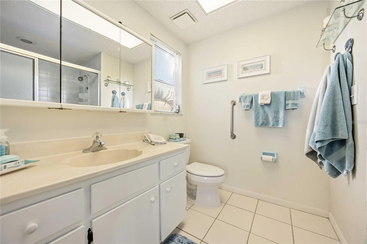 Listing Photo 37