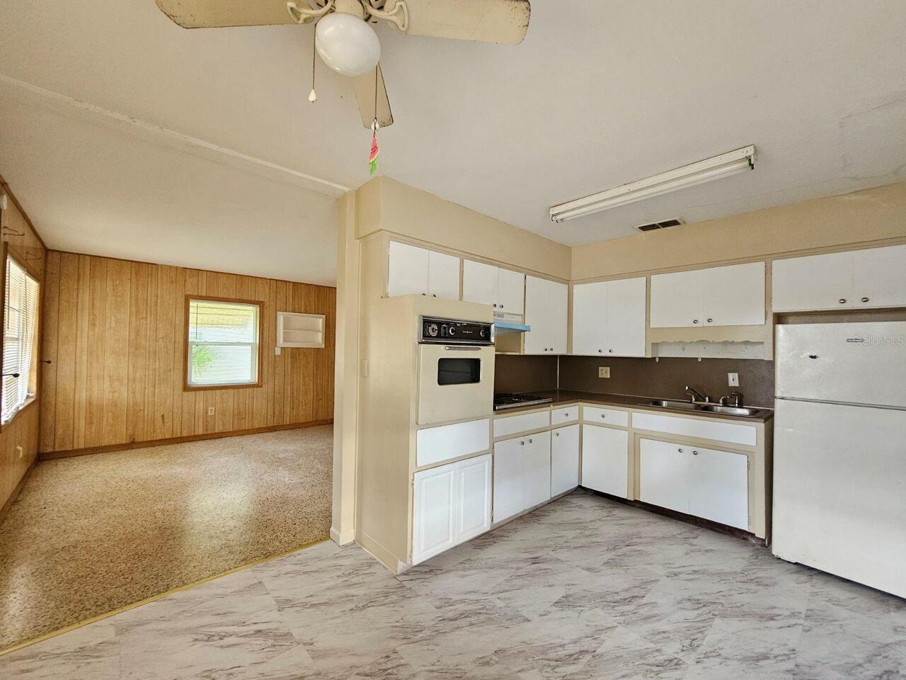 Listing Photo 6