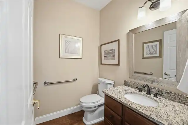 Listing Photo 8