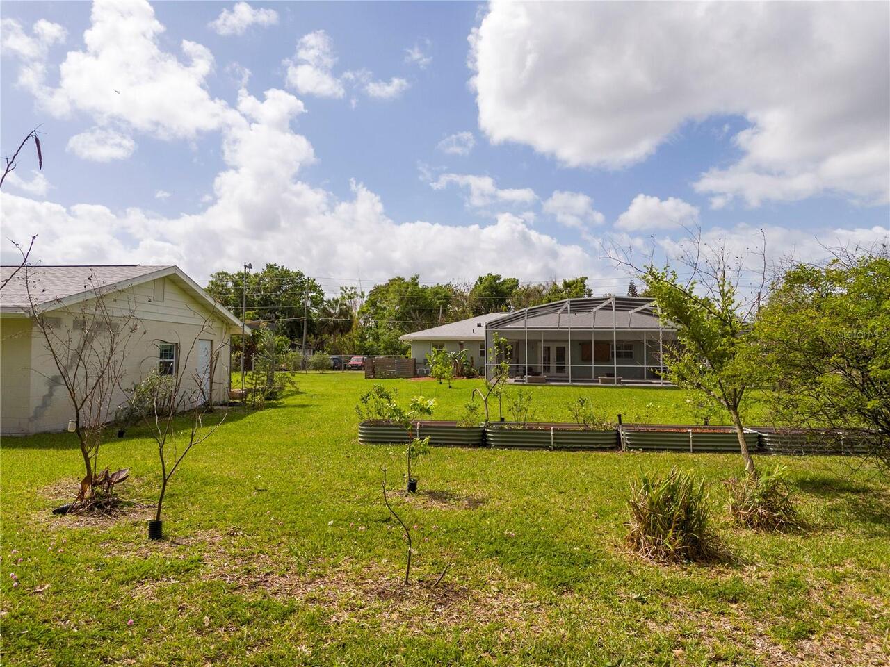 Listing Photo 33