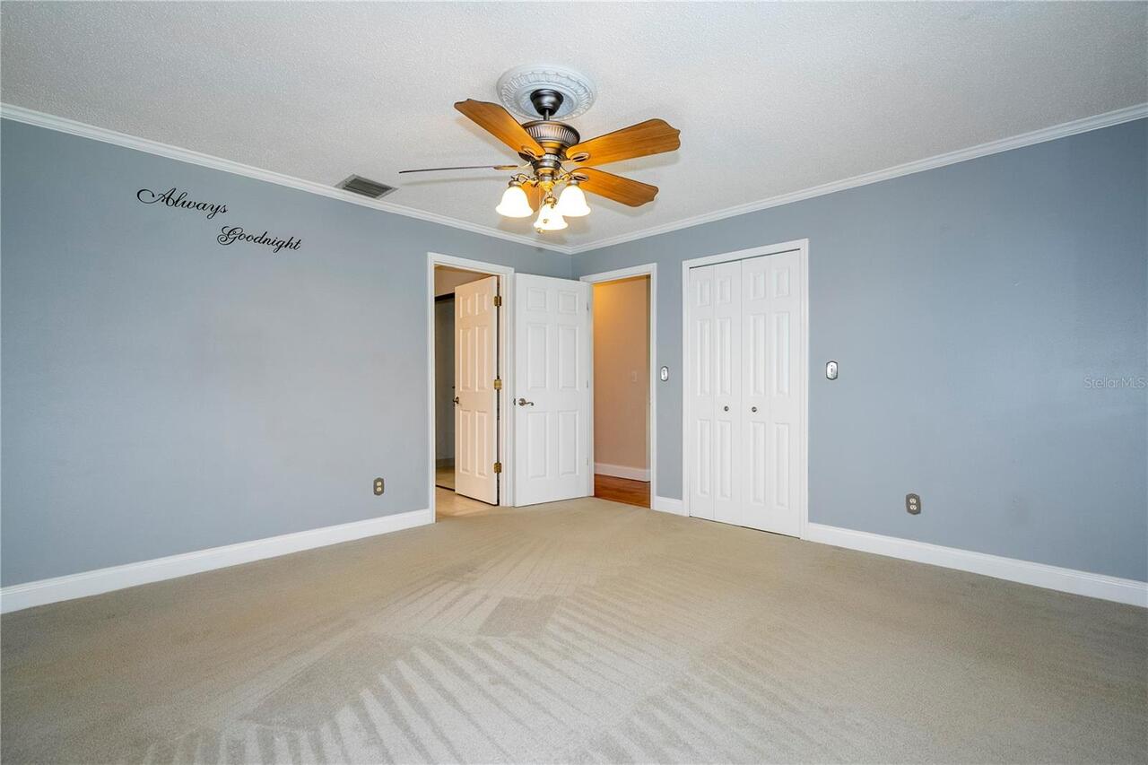 Listing Photo 37