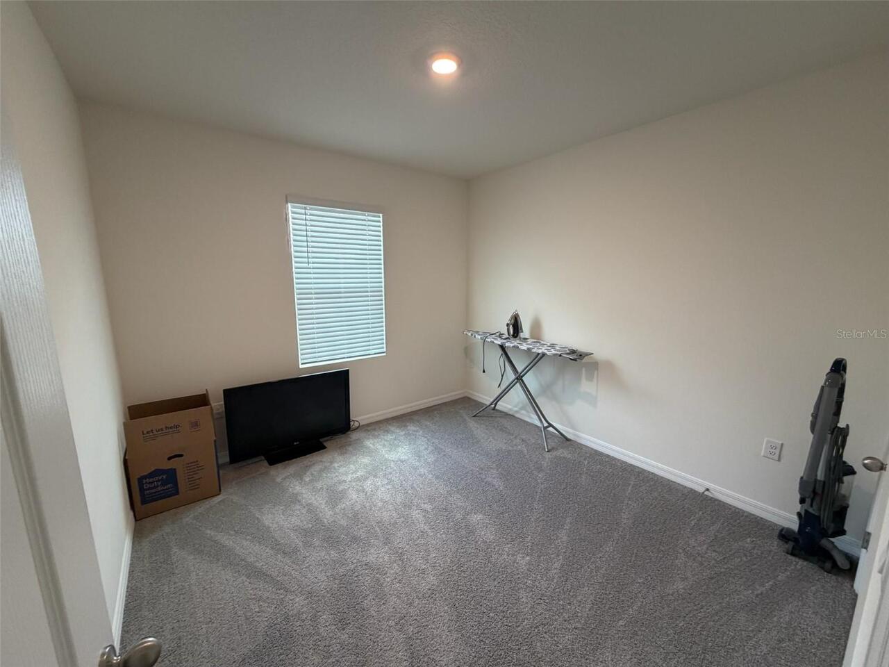 Listing Photo 7