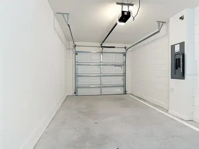 Listing Photo 29