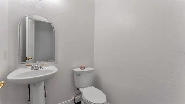 Listing Photo 22
