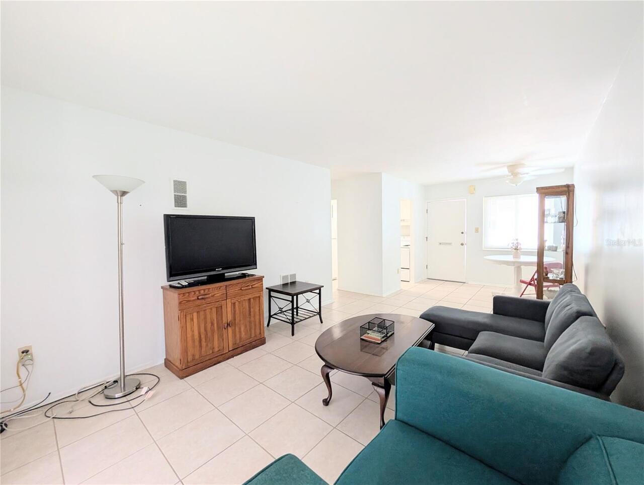 Listing Photo 14