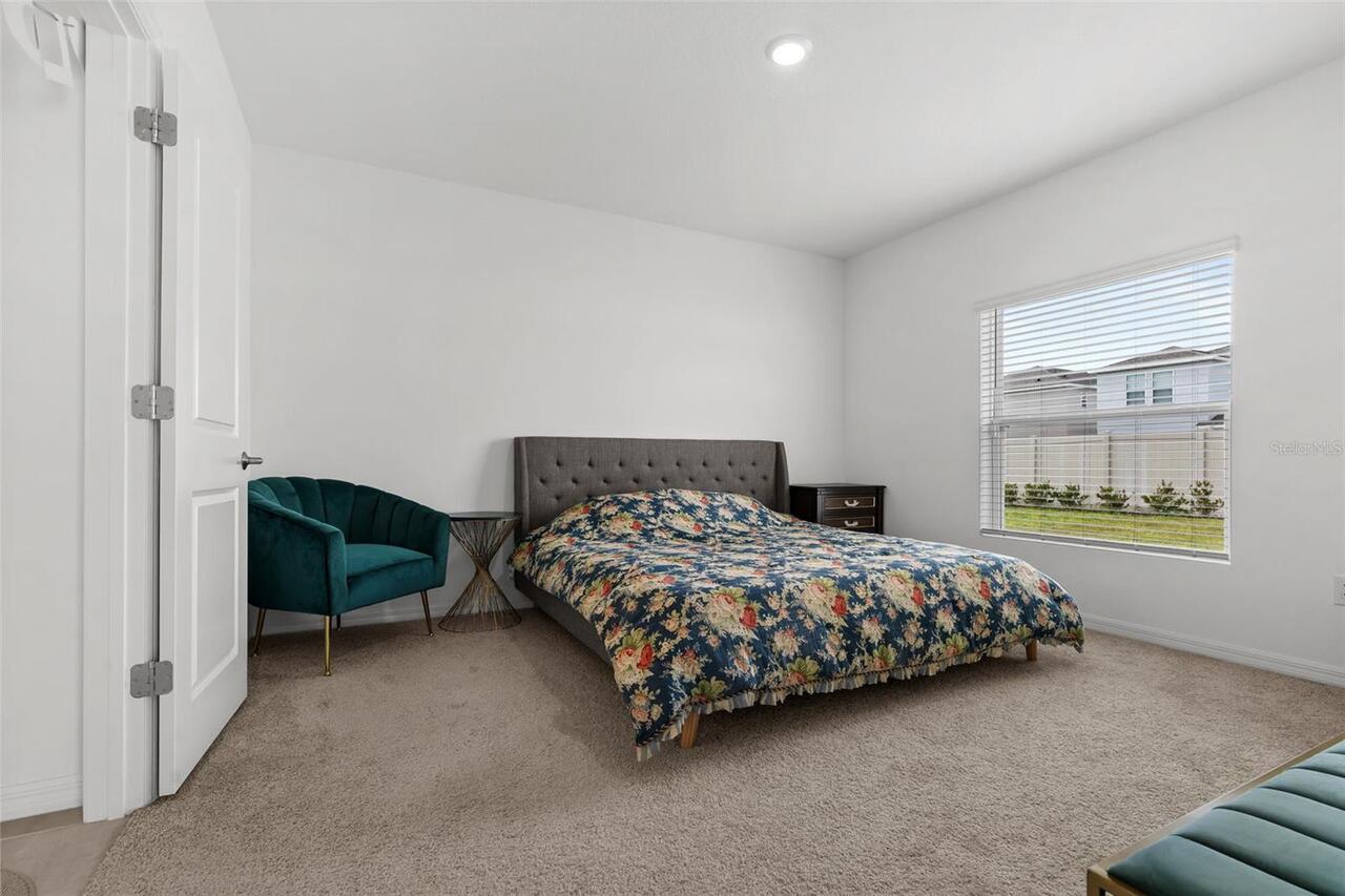 Listing Photo 14