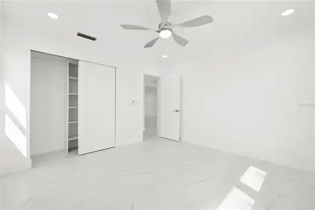 Listing Photo 24