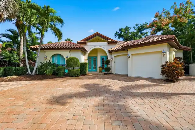 Sarasota Real Estate