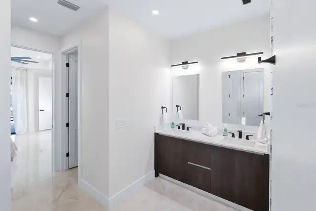 Listing Photo 52
