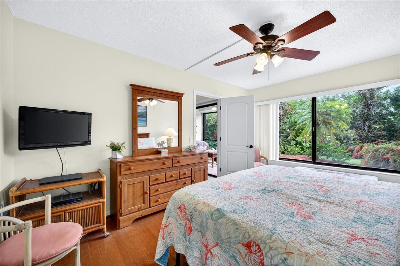 Listing Photo 20