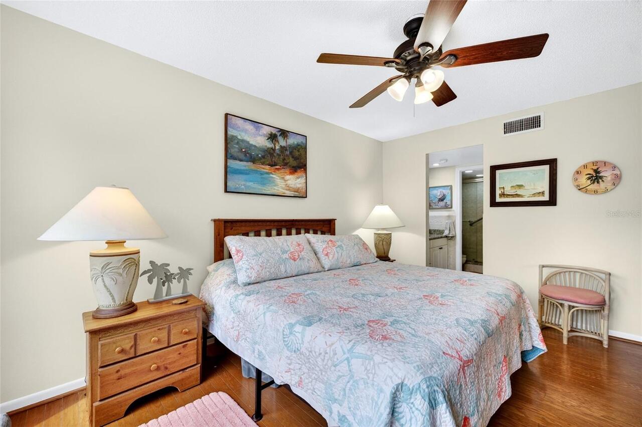 Listing Photo 24