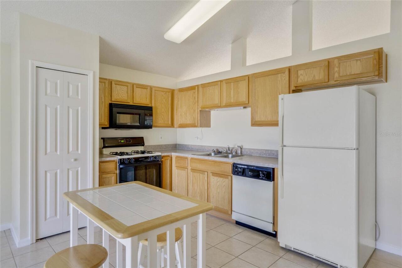 Listing Photo 7