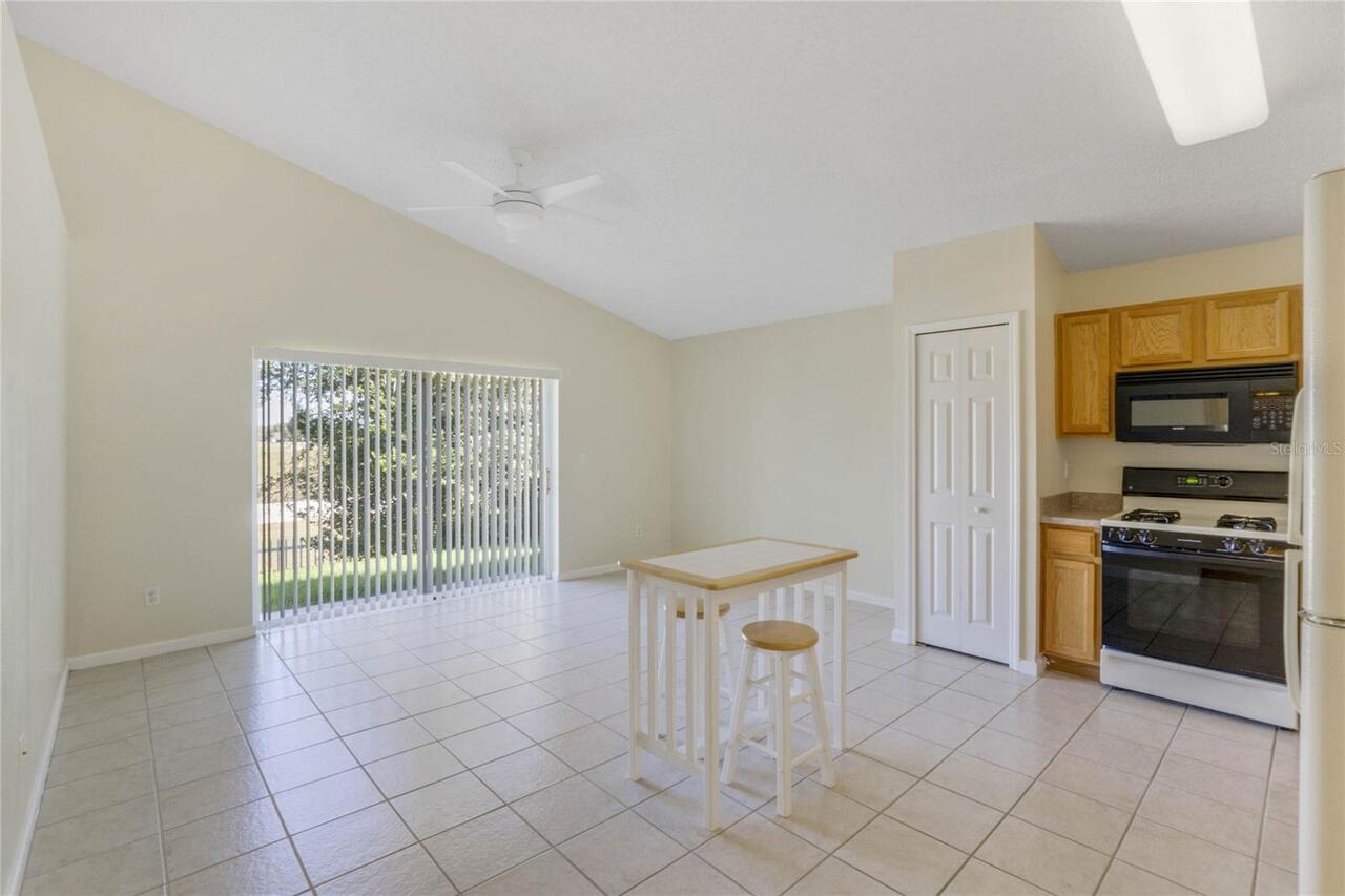 Listing Photo 8