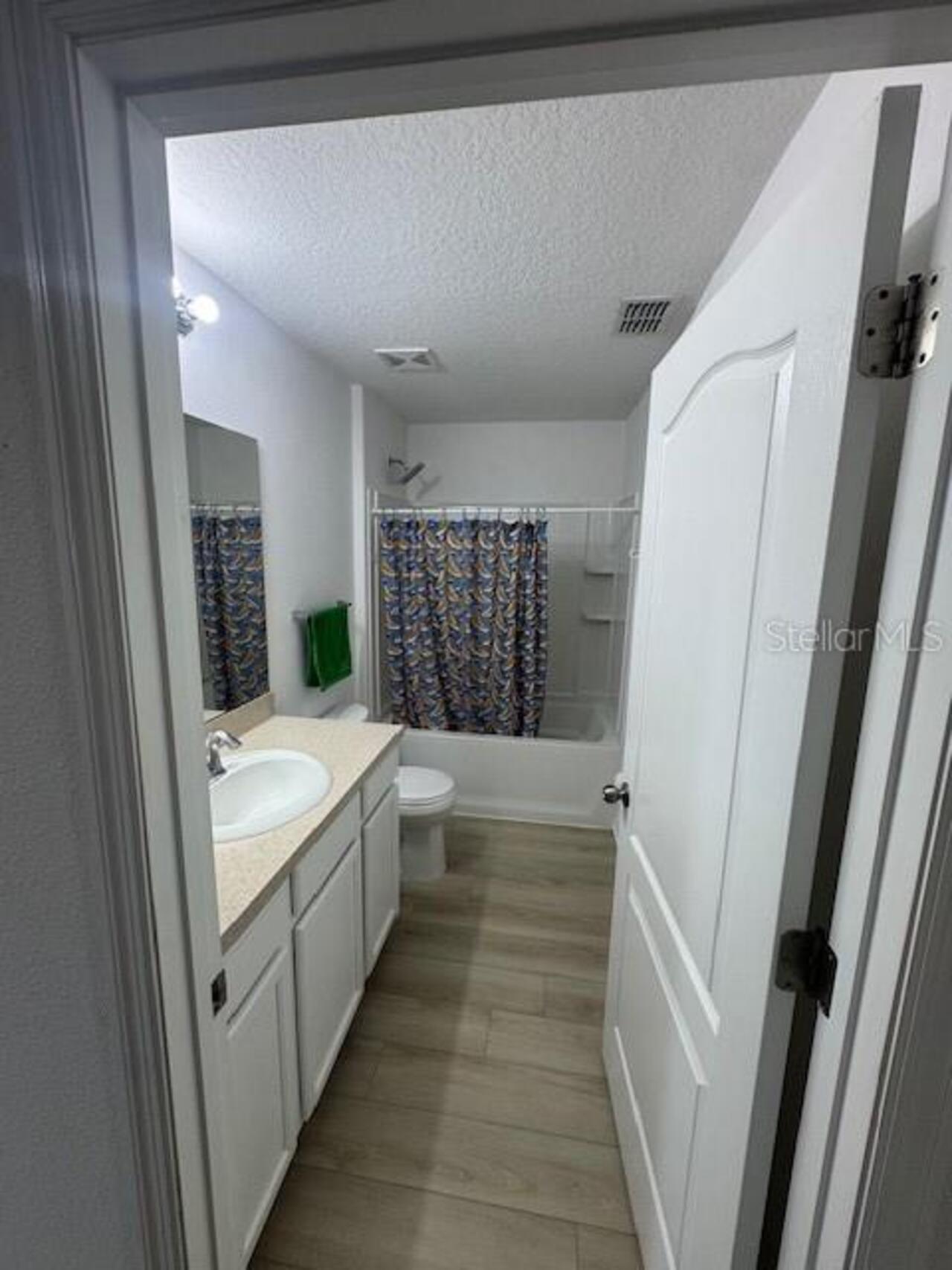 Listing Photo 7