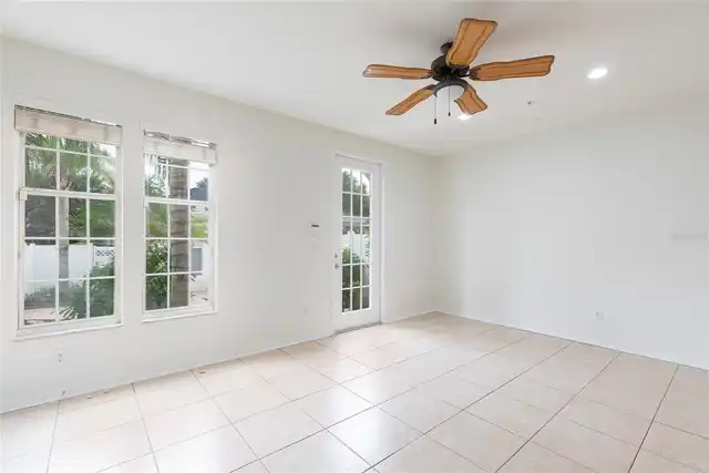 Listing Photo 9