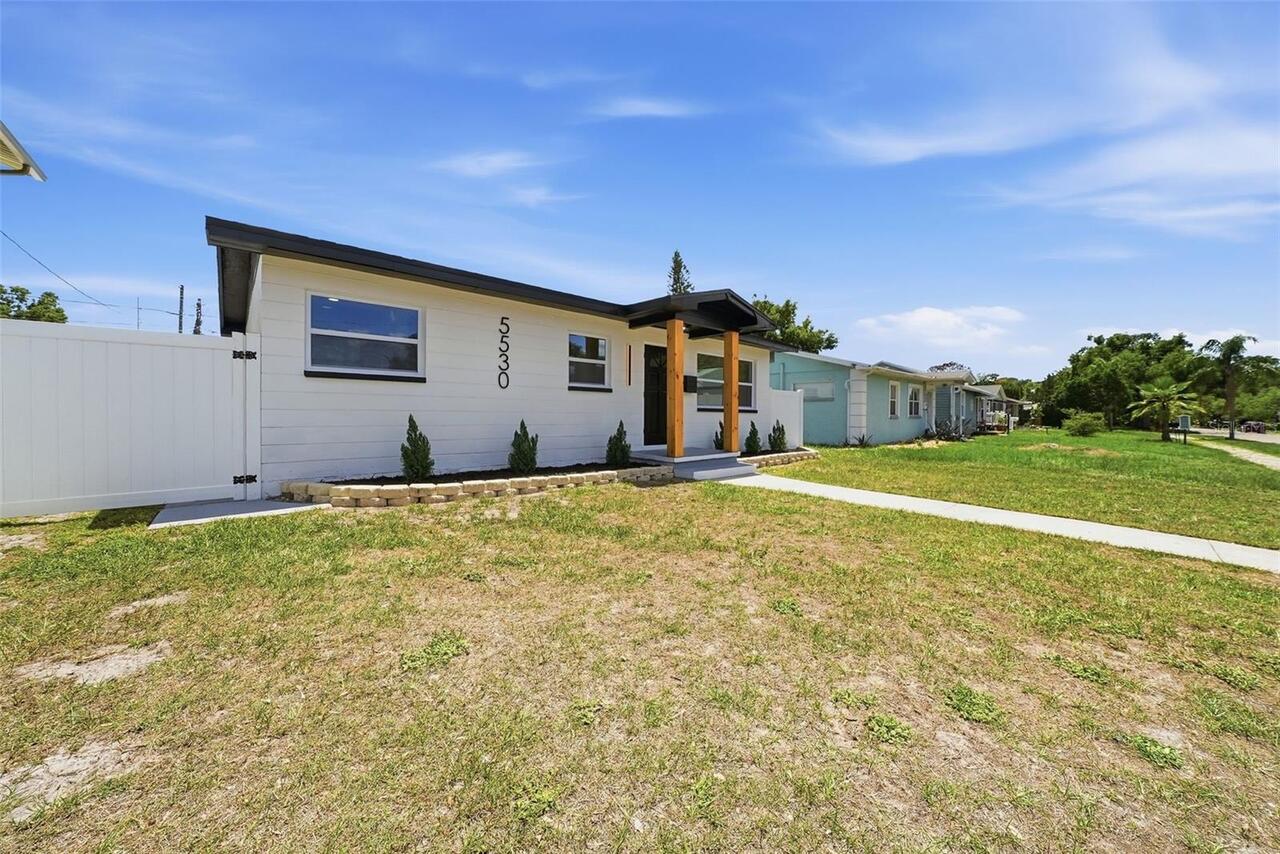 Listing Photo 6