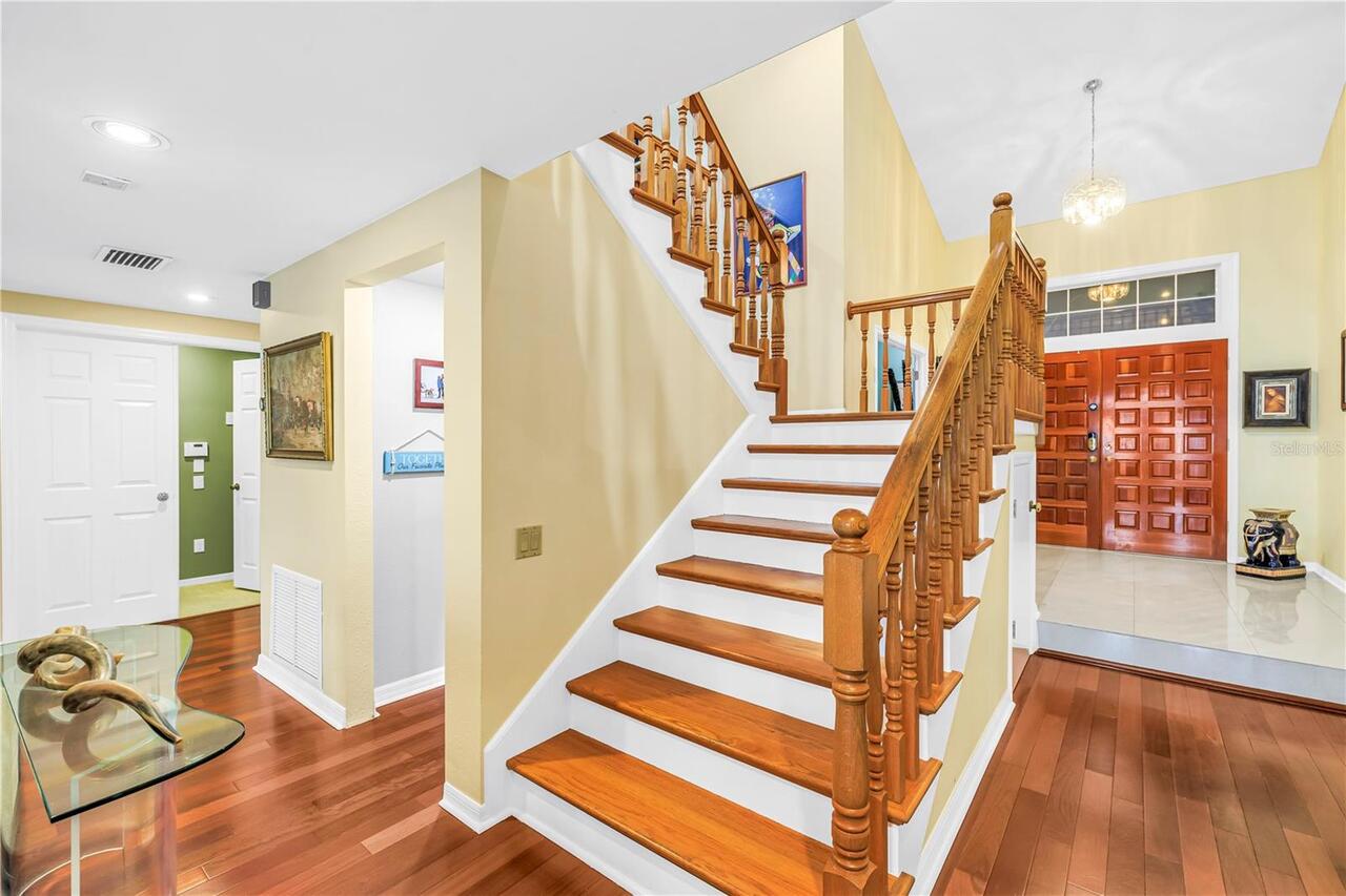Listing Photo 8