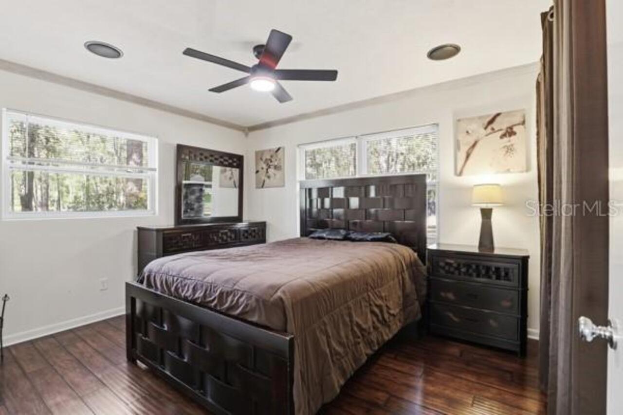 Listing Photo 28