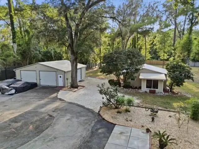 Listing Photo 5