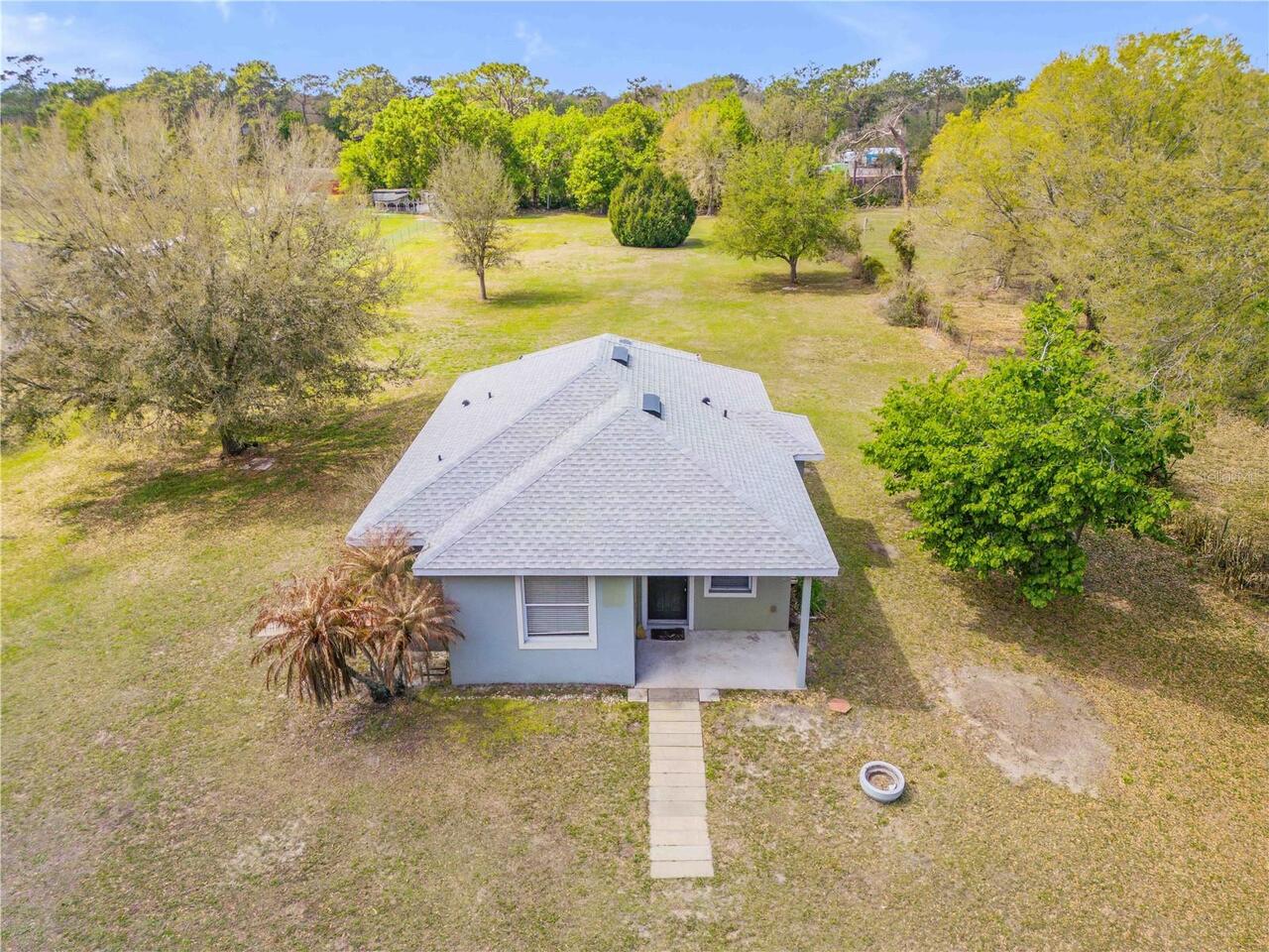 Listing Photo 4