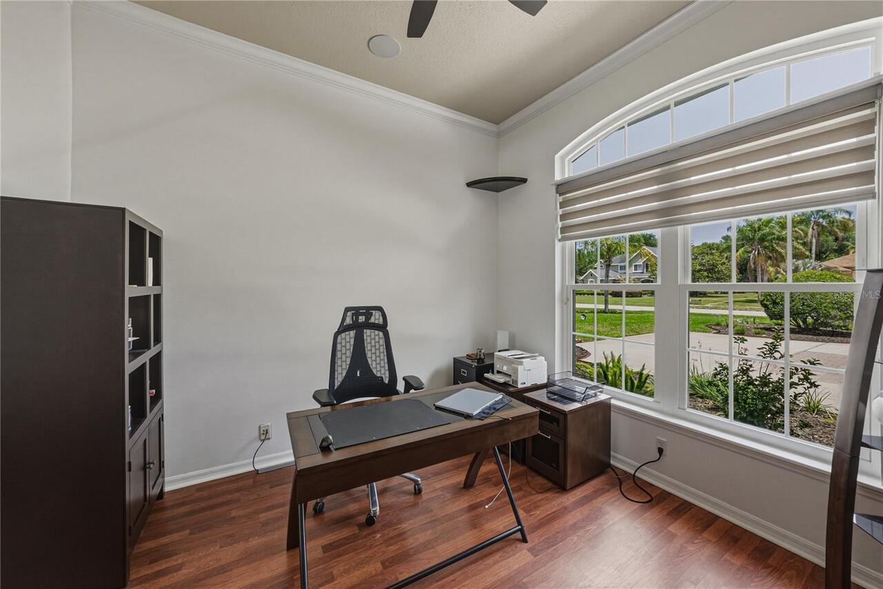 Listing Photo 10