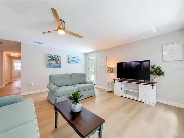 Listing Photo 13