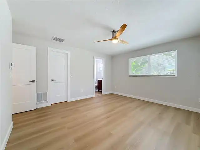 Listing Photo 42