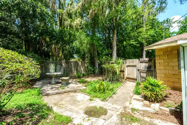 Listing Photo 37