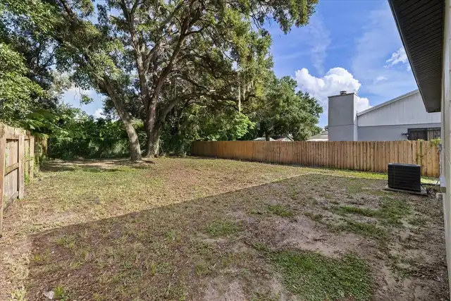 Listing Photo 28