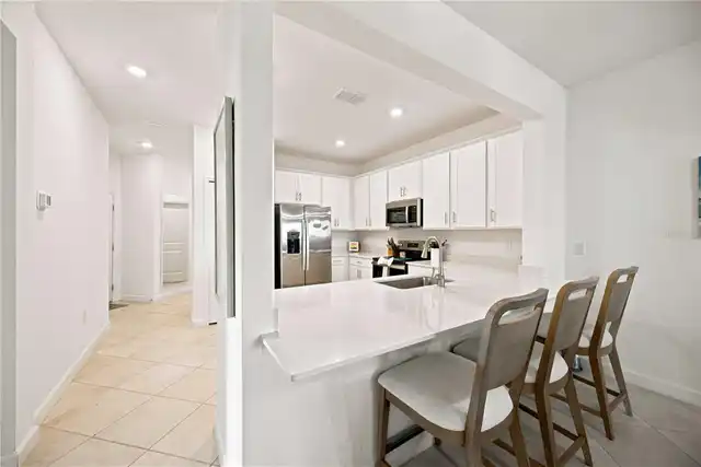 Listing Photo 9