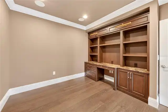 Listing Photo 42