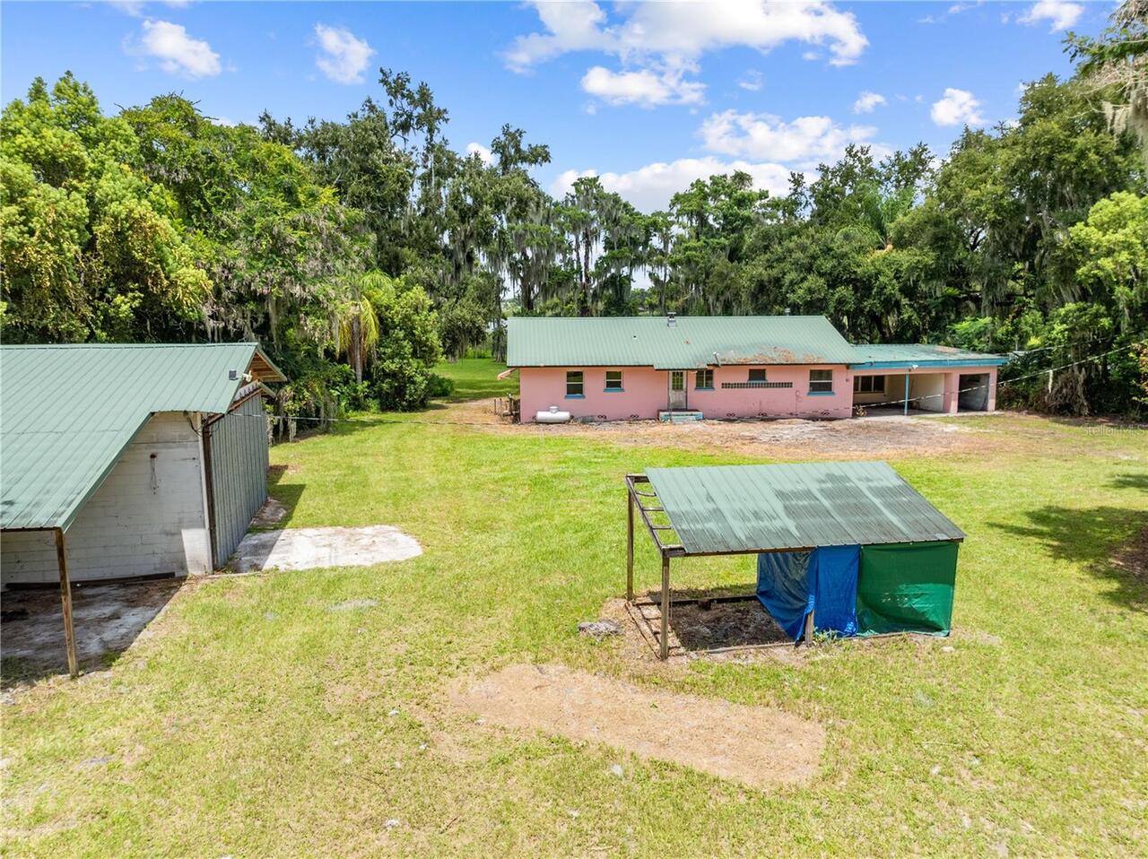 Listing Photo 10