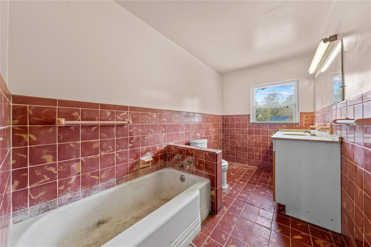 Listing Photo 25