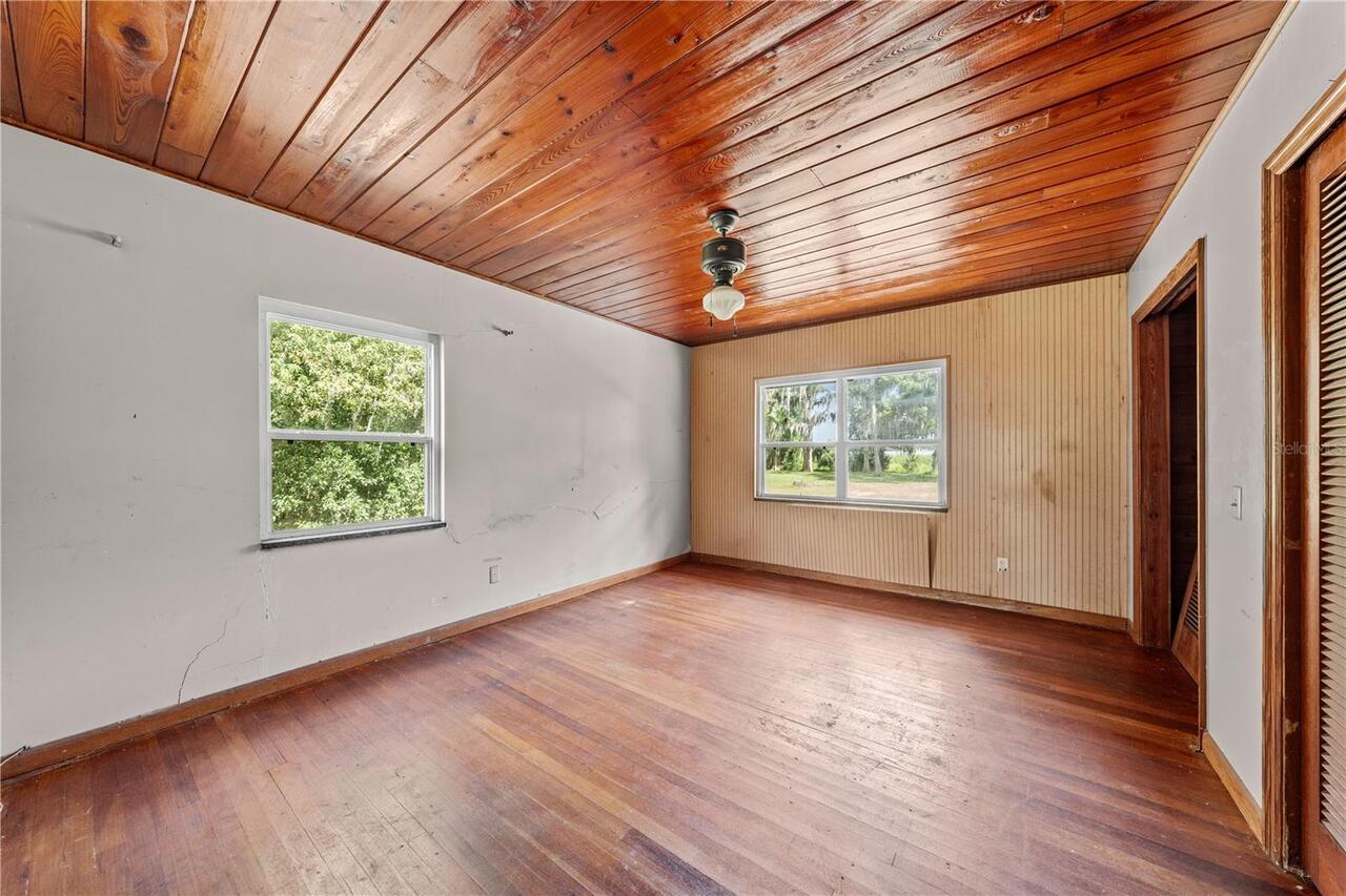Listing Photo 32