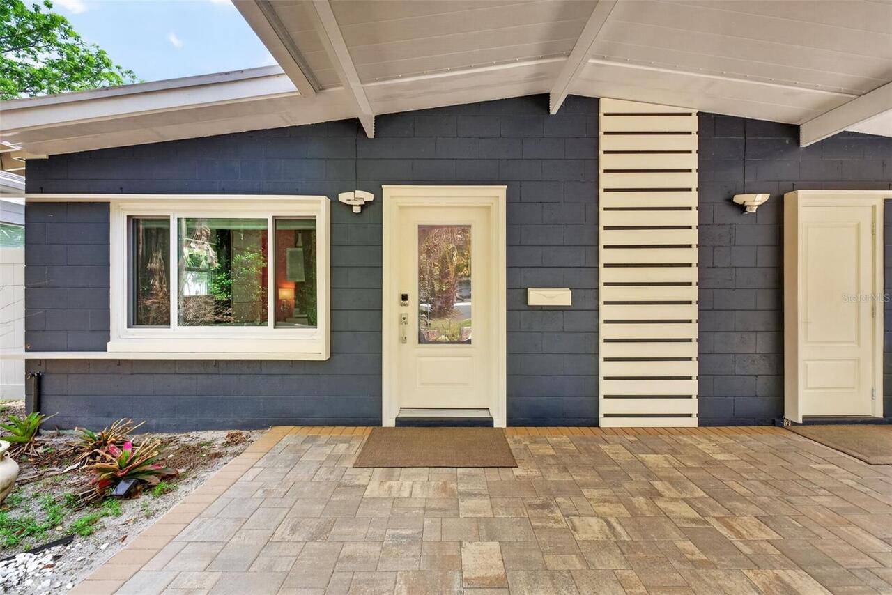 Listing Photo 6