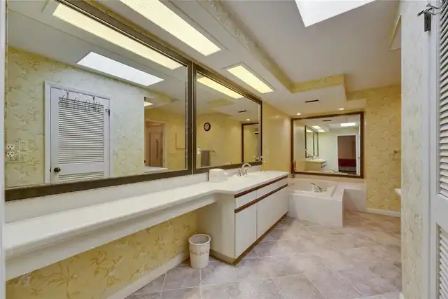 Listing Photo 33