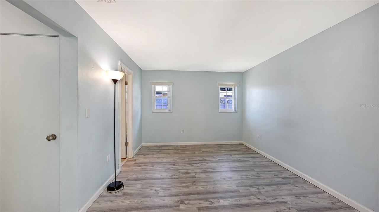 Listing Photo 20
