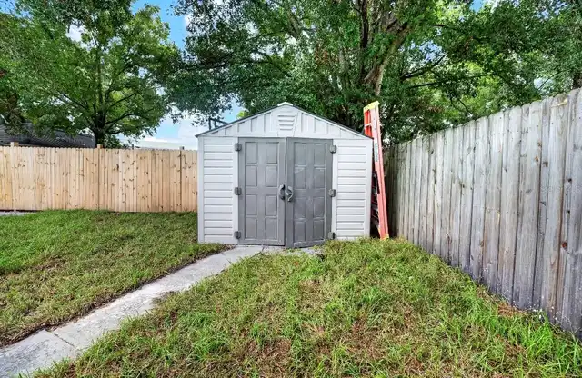 Listing Photo 34