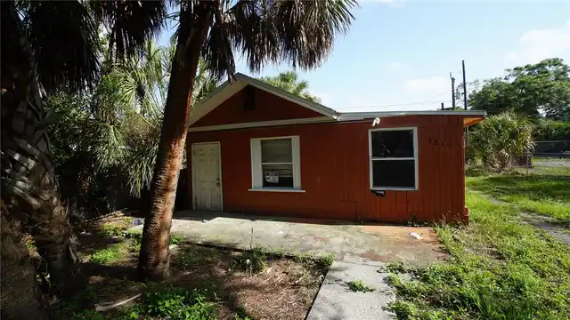 Listing Photo 7