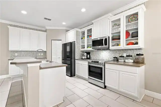 Listing Photo 15