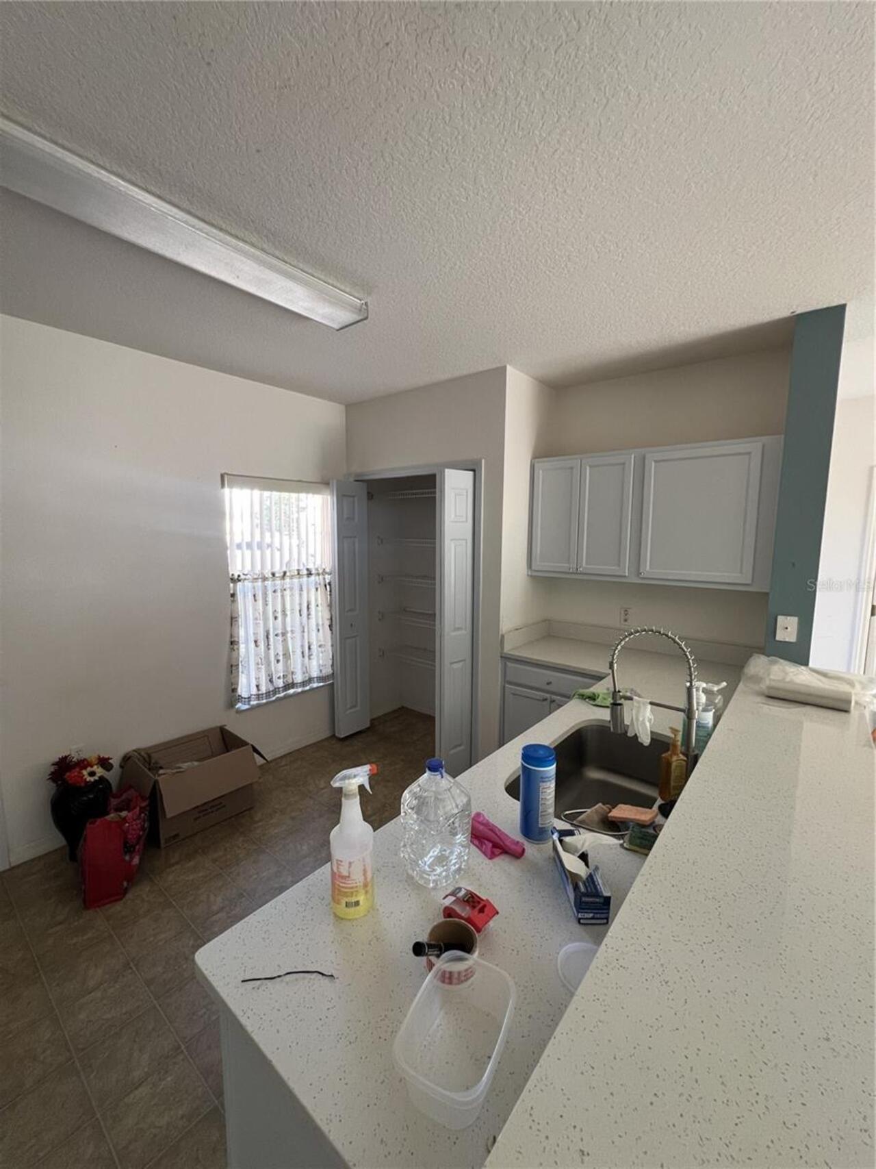 Listing Photo 9