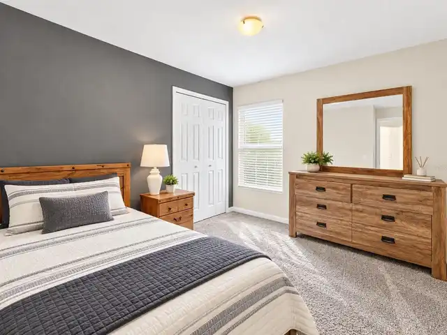 Listing Photo 17