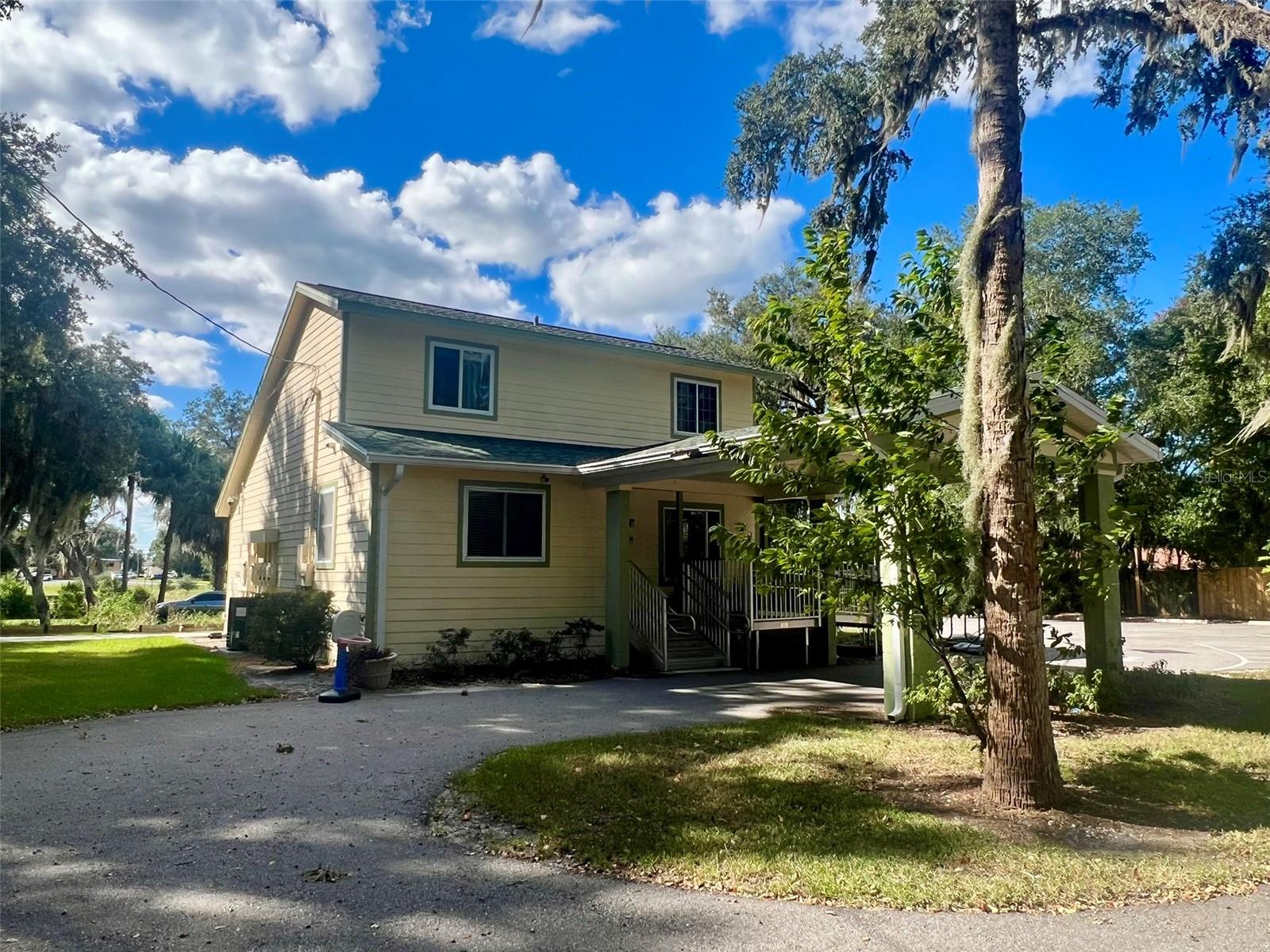 Listing Photo 10