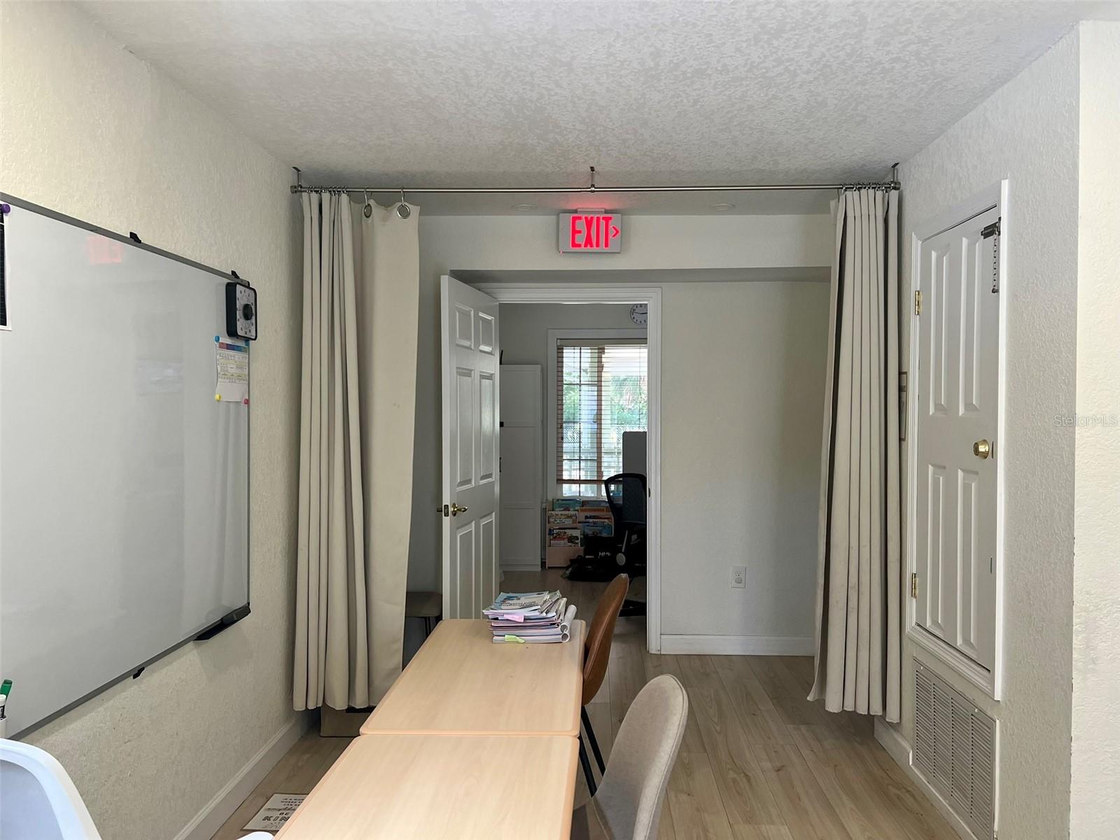 Listing Photo 18